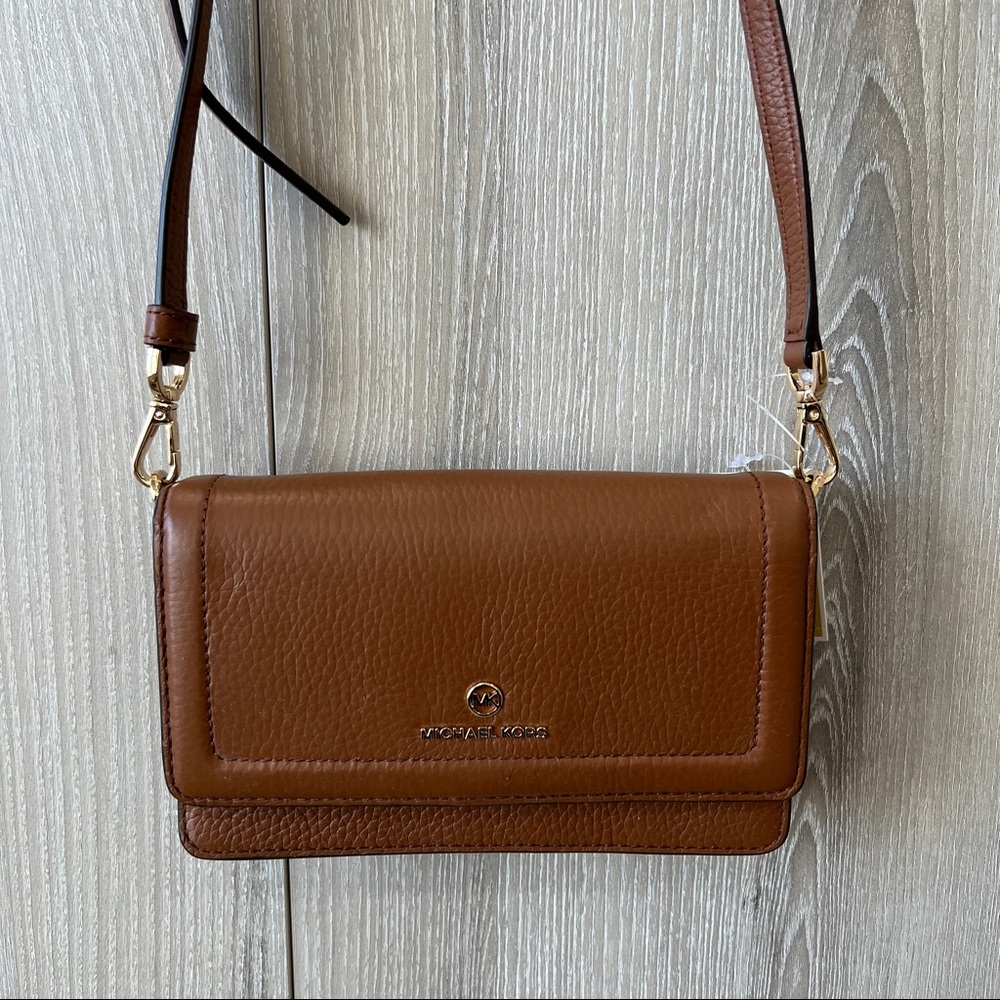 Michael Kors Phone Crossbody Purse